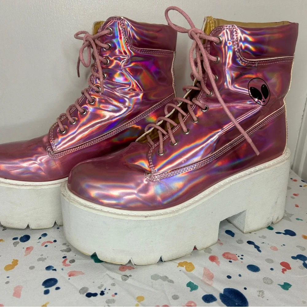 Kokopie Pink Alien Hologram Platform boots, rave, pastel goth, edm, festival
